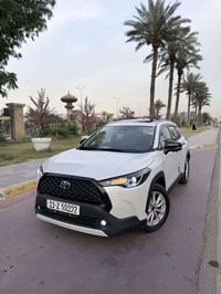 كورلا كروس ٢٠٢٥ السياره فول للاخير فتحه بصمه كشن كهرباء فول تحكم ستيرن...