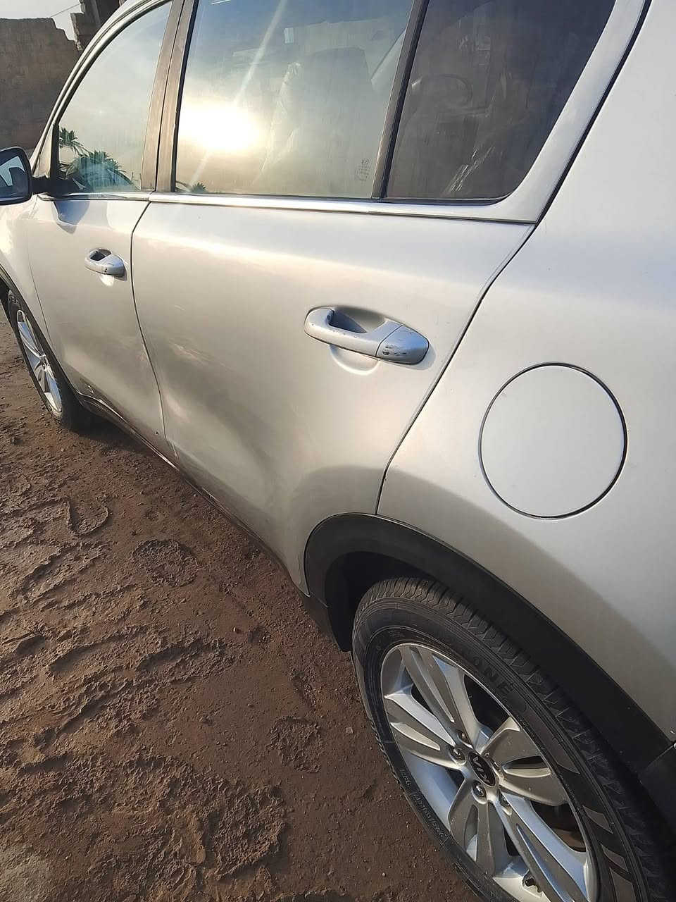 السلام عليكم سبورتج 2018 وارد امريكي ابيع عام والسونار موجود السياره صدر وتخم تاير  جديد التبريد شغال ثلج التدفئة شغال كهربائيات كله شغاله لايت زنون المحرك والكير خير من الله تفاصيل اكثر *********** السعر 115
