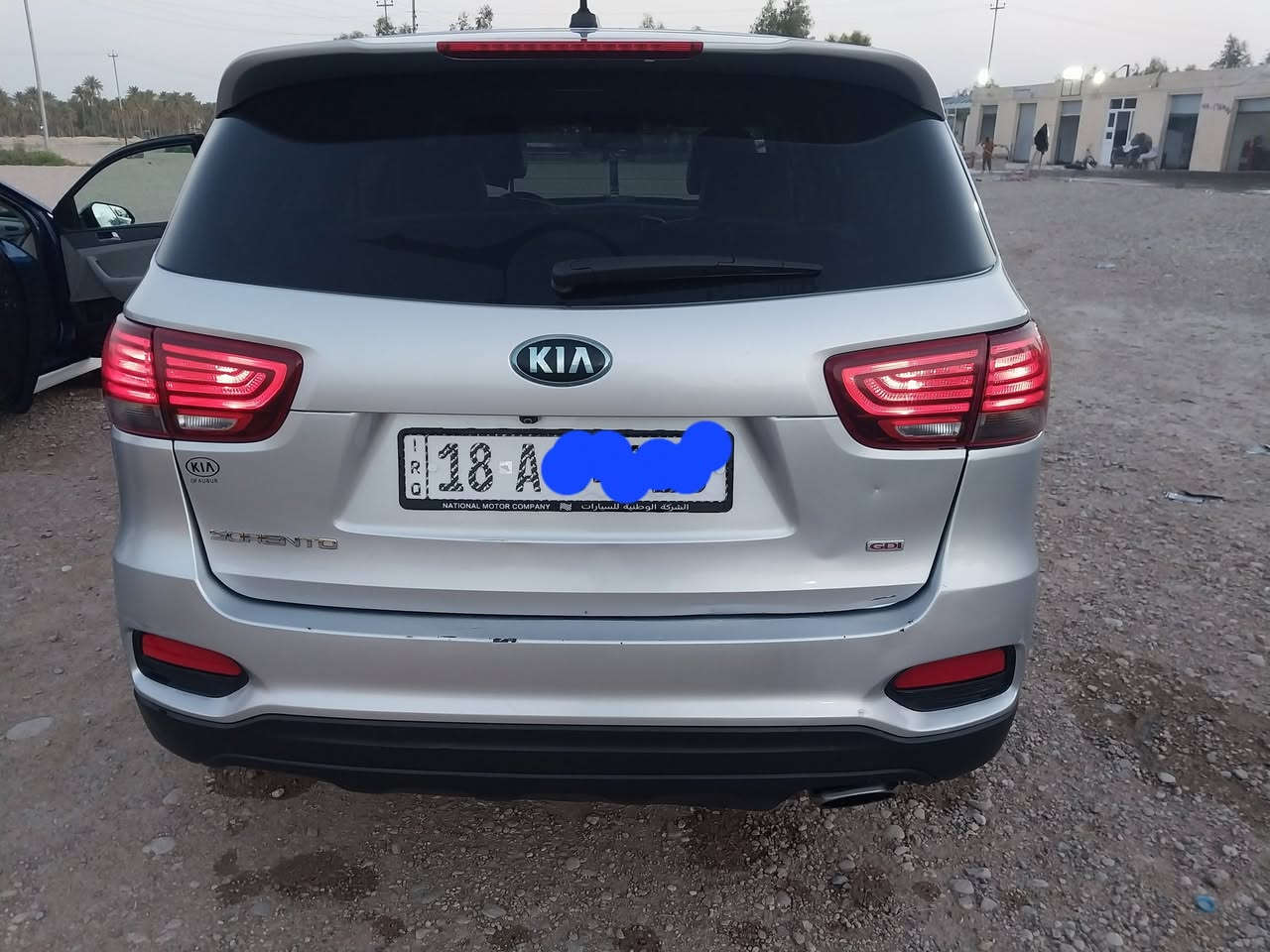 للبيع سورنتوو 
الموديل 20 وارد امريكي 
ضرر صبغ البنيد فقط 
مكينه ٤ سلندر 
٧ راكب  رقم بابل نكليزي 
ماشيه ٩٨
 سنويه بسمي  تحويل مباشر تتحول بكل المحافضات 
سونارها مع المنشور سياره متعوب عليها مال جناي  
عليها ادامه كامله  
كير حداديه تخم تاير تبريد مكينه كله كفاله 
مكان ناصريه قضاء الفهود السعر ١٧٥وبيه مجال 
***********
