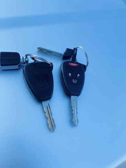 #للبيع  #السعر  ((98))
دوج نيترو 2007 /6 سلندر
السياره كلين تايتل بيها ربع الصندوق صبغ
كير محرك شرط
تبريد وتدفئه شرط
طخم امامي خلفي جديد 
سنويه وهزه ولوحات جدد
دبل سويج 

بي واتساب ‭  0771 904 8498‬
