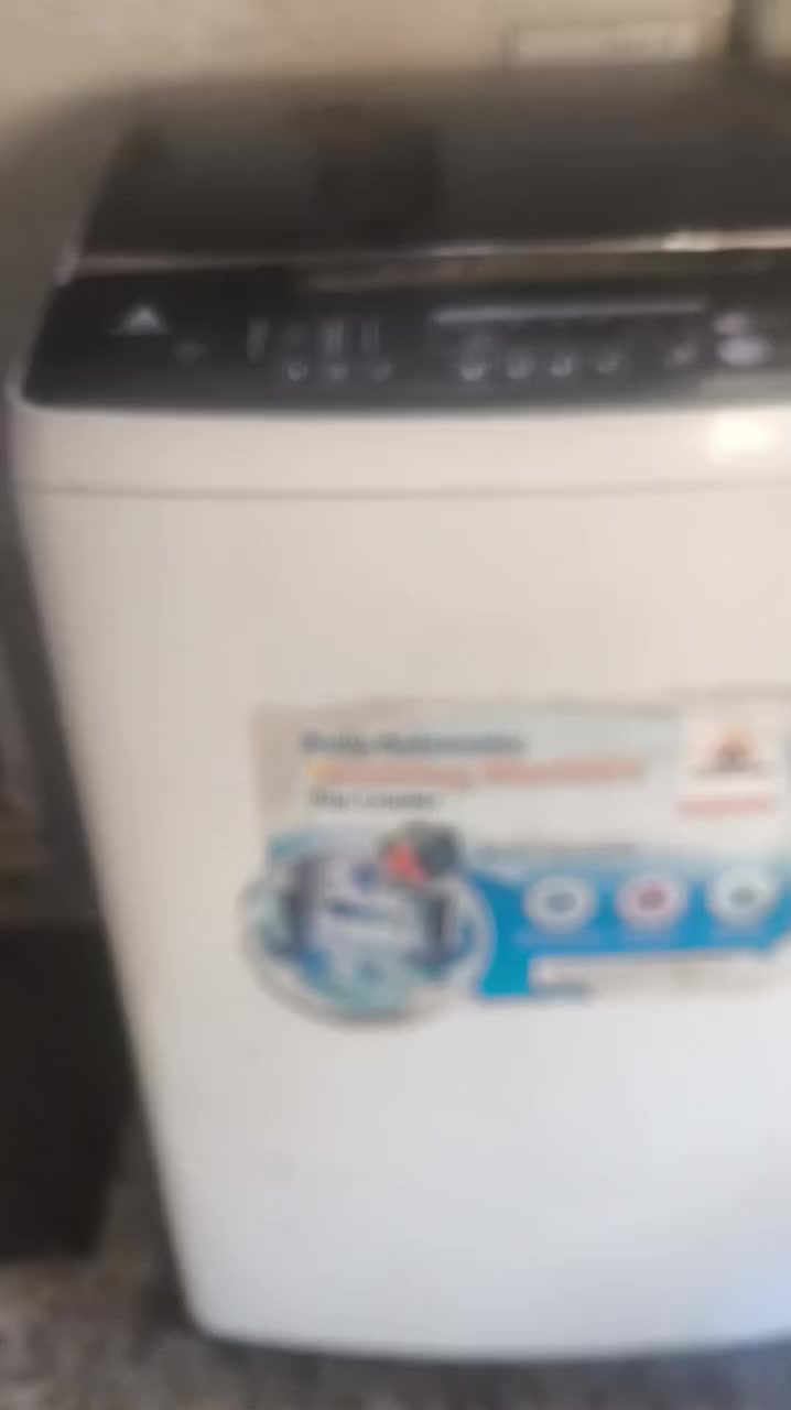 غسالة 17كيلو تغسل بطانبه  للبيع 400 ماخذتهه اريده ب 300


**إذا كنت صاحب هذا الإعلان وتريد حذفه لأي سبب، رجاءا أرسل رسالة إلى الدعم الفني**