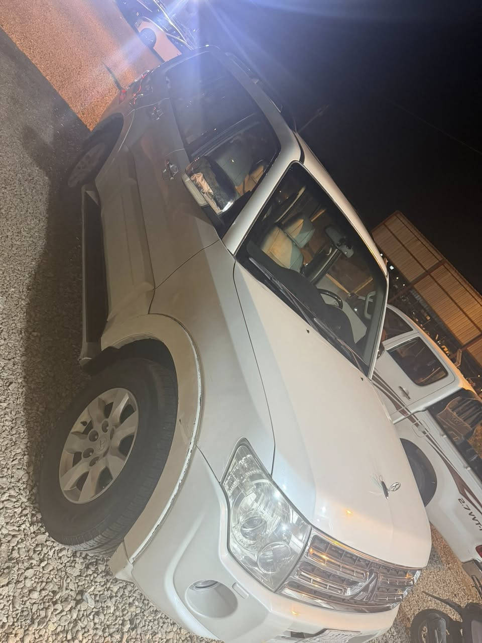 للبيع باجيرو ٢٠١٤ *********** حبتور فول مواصفات مكفوله رقم بغداد
