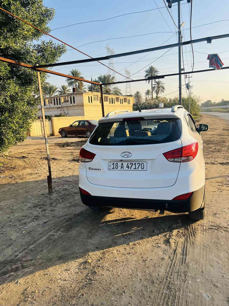 السلام عليكم 
للبيع فقط 
توكسان موديل 2014 شكل الـ 15 وارد خليجي 
ارقام انكليزي دولي بسمي 
تحكم ستيرن جهة واحدة 
اشاير بالمري محرك 2000 حدادية جديدة + تخم تاير جديد شاشة دواخل نضيفة جداً 
السعر 145 وبيها مجال بسيط 
غير متواجد ع مواقع التواصل + مكلف بالنشر 
رقم الهاتف ***********
