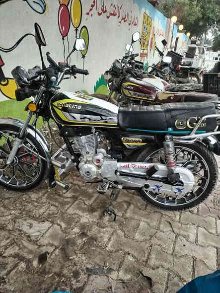 سلاام عليكم دراجه إيراني للبيع موديل 25 رقم***********
