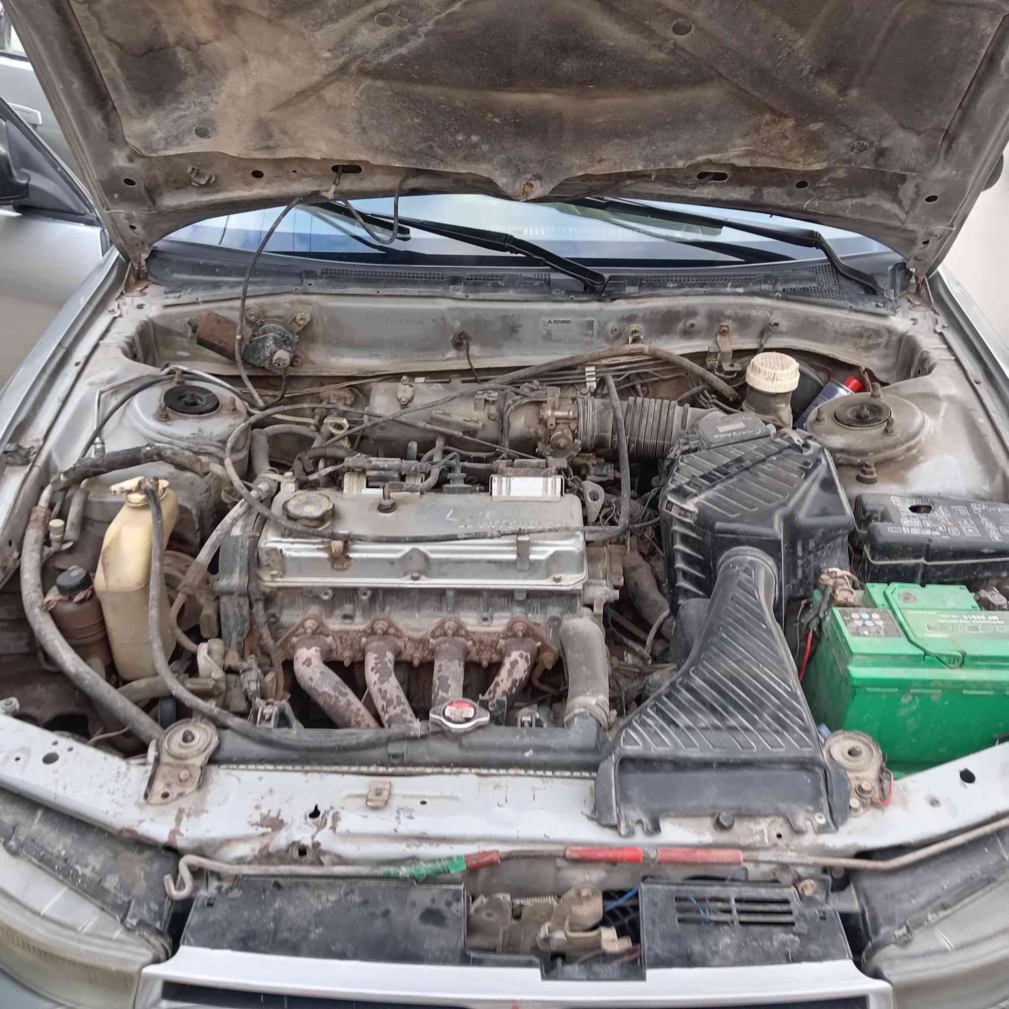 سلام عليكم مستوبشي كلانت موديل ٩٩ مكينه وكير كارتون بلادي اوتوماتيك تبريد ثلج تتفئه حداديه جديده داخل جديد كشنات بلاد تخم تاير جديد سنتر الوك رقم بغداد مشروع وطني تحويل ثاني يوم سياره بدون حادث مصبوغة الجماليه أثر جراد صوره قبل الصبغ موجوده مكاني بابل المسيب سده الهنديه *********** السعر ٤٣ وبيه مجال
