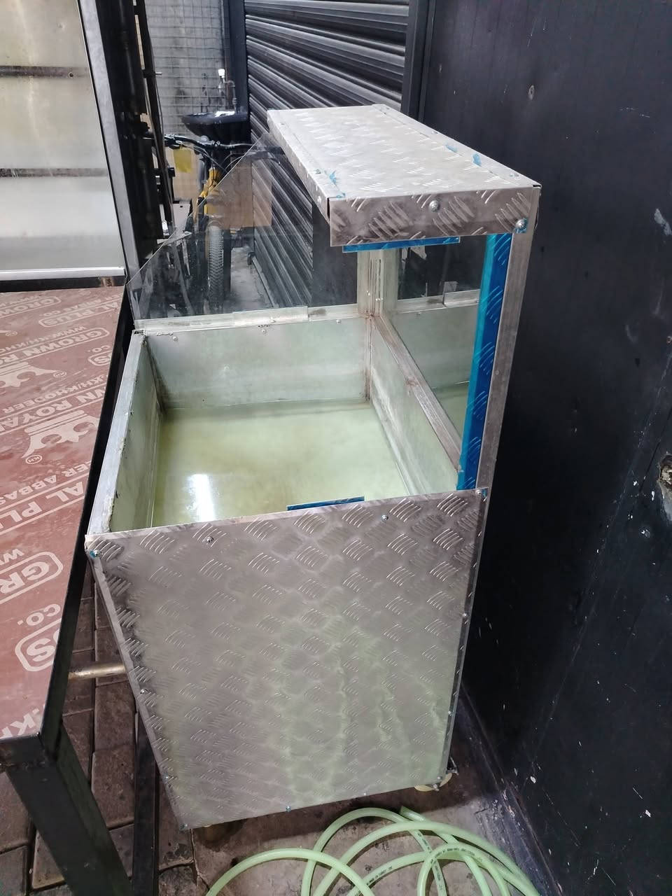 شوايه مال دجاج خمس شياشه
ميز
وحمايه خانتين

للبيع


**إذا كنت صاحب هذا الإعلان وتريد حذفه لأي سبب، رجاءا أرسل رسالة إلى الدعم الفني**