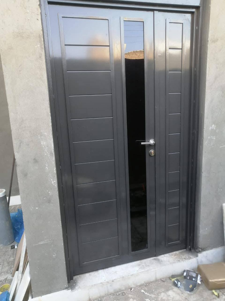 ورشة حدادة مرتضى الحسيناوي 
مستعدون لعمل  الابواب والشبابيك  وبتصاميم هندسية حديثه عمل جميع نقشات  ال cnc والمحجرات وسقائف البواب القاصه بنضام ربل مانع اتربه 
 كي سبان
  والكرفانات والجملونات وكافة اعمال الحداده.. مستعدون للعمل مع دوائر الدوله.  يوجد جميع مقاطع سل ستيل عمل جميع عمال سل ستيل
العنوان :السريع قرب تقاطع سوق الشيوخ  مقابيل مجمع سكني نور الناضر من جهته زعيلات
رقم الهاتف ***********
