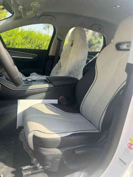 بي وادي ديستروير 2025 زيرو كارت بصمه  بلكن هايبرد بتفويله تمشيك 1200 كيلو 
💎محرك 1500 هجين تنفس طبيعي هايبرد + بانزين + شحن ذاتي + شحن خارجي 
💎بصمه تشغيل+تشغيل عن بعد   
💎كير ماوس 
💎فتح باب كارت انفسي 
💎تبريد قطعتين 
💎شاشه قلاب + كار بلي 
💎جلد ابيض 
💎بكلايت ليد متصل اشاره خلفيه نشره لكزز 
💎لد+ اشاره ليد لايت + لايت زينون 
💎هاندر بريك بصمه + اوتو هولد 
تشغيل فقط لمس للبريك
💎حساس خلفي + كامره خلفيه 
💎حساس ظغط اطار 
💎لايت اوتو 
💎اشاير مري 
💎ويل كب حجم 16 كروم 

مكان السياره بغداد المنصور

***********
