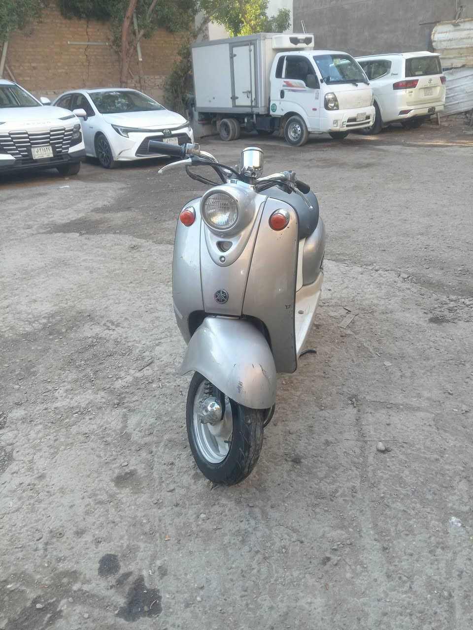 كلاسك نثيه جديده سلف وهندر شلعه معدل كهربائيات كلها شغاله السعر ٣٠٠ وبيها مجال بسيط السكن البنوك الاتصال ***********
