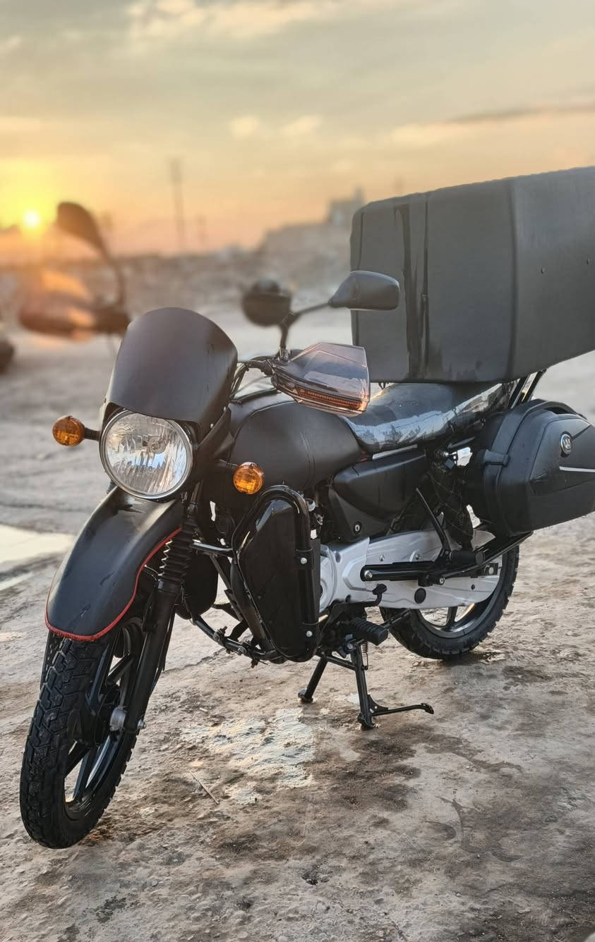 بوكسر موديل 23 طالعه ب 24 مرقم كامل. مكينه مكفوله السعر 2.700.000
متواجد واتس اب***********
