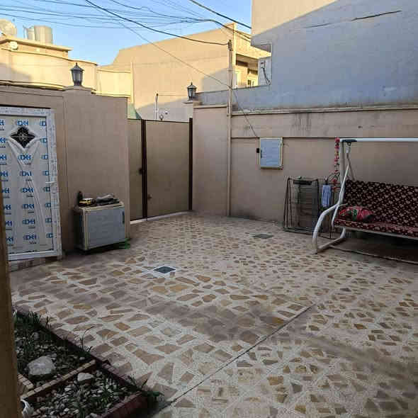 دار للبيع حي السماح خلف بنزيخانة المشاعل سند سكني ملك صرف 

👈مساحة الدار بالسند ٢٠٠ متر واقع حال
٢٢٠ متر 
👈الواجهه ١١ متر

☀️ الاتجاه شمال شروق ابتدائي 

1️⃣  طابق واحد ثلاث غرف نوم  وهول واستقبال ومطبخ  وصحيات وكراج  تواليت خارجي وبيتونة

👈 السعر ١٧٠ مليون وقابل للتفاوض 

📌 موقع الدار موصل
 الجانب الايسر حي السماح  خلف بنزيخانة المشاعل 

👈.      الذهبي للعقار والمقاولات 

     تصميم 🔥أشراف 🔥تنفيذ 🔥ترميم

✅ للتواصل

📞 *********** الحاج سعدالله أبو سيف
📞 ***********

📞 واتساب *********** ابو حسن 

📞 واتساب ***********

⭕ يمكنكم إرسال عروضاتكم وطلباتكم عبر الواتساب من خلال الرقم المثبت أعلاه
⭕ للمزيد من عروض العقارات يرجى الدخول إلى الصفحة
⭕ لتصلك جميع العروض : إعجاب + متابعة + المفضلة
📌 عنوان المكتب موصل الجانب الأيسر حي الصديق سايدين مرطبات البحرين قرب شارع ٢٠ وجباية كار
