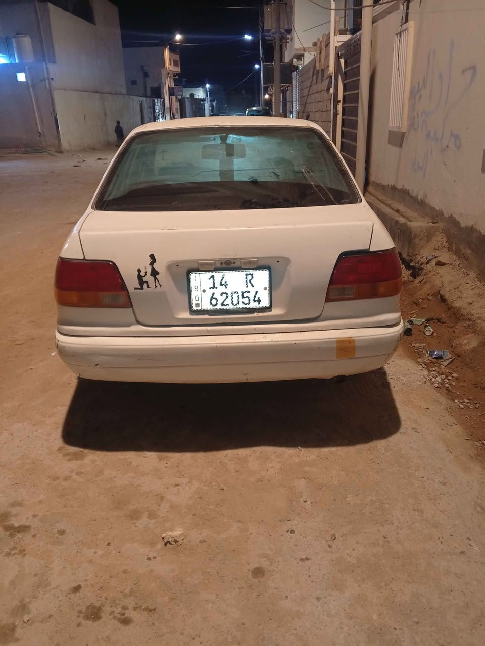 السلام عليكم  سياره  كوله مديل 97 اصولي 
رقم نكليزي بسم اخوي عنوان ابو خصيب حي عسكري سعر 35بيه مجال رقم *********** Singapore
