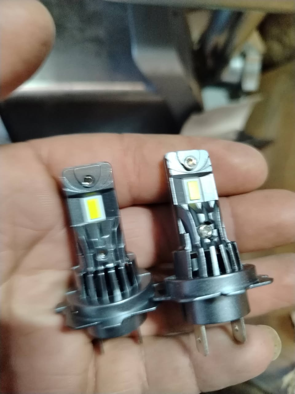 السلام عليكم مجنوعة اغراض امزون فتح جديد ***********
كلمن وسعرة اسالني وجاربك بتعليق
