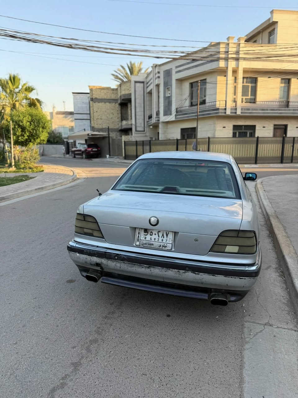 للبيع BMW e38 موديل 1995
مكينة وكير خير من الله جديدات 
منظومة تبريد جديدة 
تخم تايرات  جديد 
راديتر ماء+ ماء زيتي اصلي
السعر 60 وبيهة مجال 
للأستفسار/ ***********
