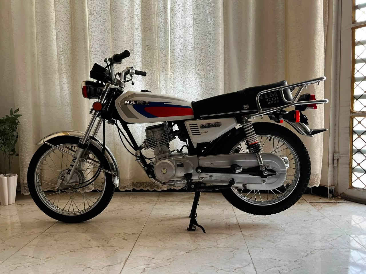26 سكنر  (3 احرف) بعدهه بجيس 
هـ ***********      📍الكوت
