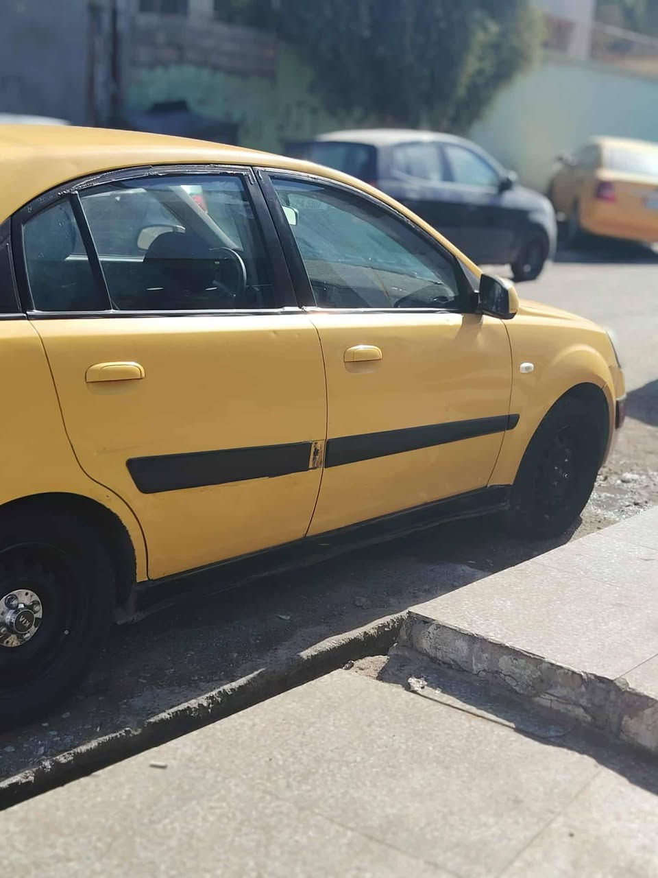 السلام عليكم كيا ريو جنطه 2009 مشروع وطني رقم بابل الماني الشرعي ولارشفه والتحويل بل موصل هيئه وغرامات صفر كاربون شرط ما مسجل كير توماتيك جامات كهرب مري كهرب  ( كير ومكينه نضيفات) ضرر تكه شاصي اليسار وبوند مبدل مكان السياره موصل حي السماح السعر 62 وبيها مجال للتواصل علئ رقم ***********
 ماجاوب خاص
