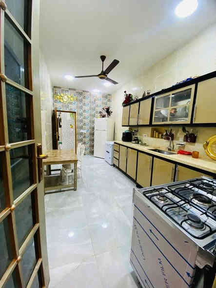 #دار_للبيع
السلام عليكم دار للبيع ملك صرف مساحته 150 متر واجهة 7ونص متر  نزال 20 متر بناء جديد من الاساس 2025 طابقين كل طابق يحتوي ع / 
الطابق الاول / صالة مطبخ صحيات حولي مناور غرفة نوم 
الطابق الثاني / 3 غرف نوم وصحيات 
بيتونه وسطح 
📍 موقعة مرتب / الغزالية شارع البدالة خلف الشارع التجاري مال بدالة او خلف الكوخ .
للاستفسار الاتصال بالرقم / 
***********    ابو كرم 
او زيارة مكتب الدولية للعقارفي الغزالية شارع البدالة مقابل عيادة الدكتور عمر ماجد المشهداني ...
#الدولية_للعقار #الغزالية #العامرية #الخضراء #حي_الخضراء #المنصور #عقارات #منازل #بيوت_للبيع #بغداد #الكرخ #العراق #منزل #بيت_للبيع #اعلان #للبيع #حي_الخضراء #المنصور #عقارات #منازل #بيوت_للبيع #بغداد #الكرخ #العراق #منزل #بيت_للبيع #اعلان #للبيع
