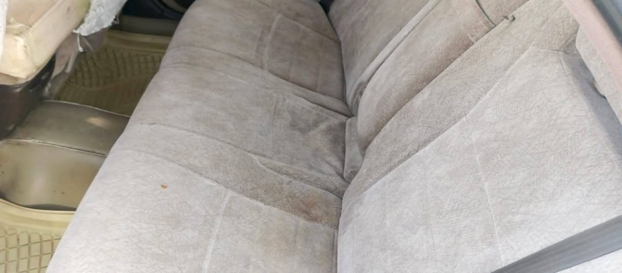 سلام عليكم من رخصت لادمن المحترم 
للبيع كراون بطه موديل 95 رقم انبار نكليزي تحويل مباشر
سياره منفصل محرك 2  ونص كير محرك كفاله لاتنقيص ولا بخار
بيها صبغ قطعتين بس بدون ضربه ودواخل تبريد ثلج كهربايات كامله شغل مال جناي تخم تاير شرط تشلع لكاع ولبطه معررفه
السعر 49   وبيها مجال للشراي
مكاني الفلوجه الكورنيش
للستفسار اتصل
***********
***********

