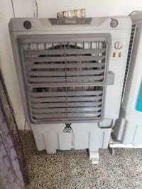 البيع السعر 50.   07709517320