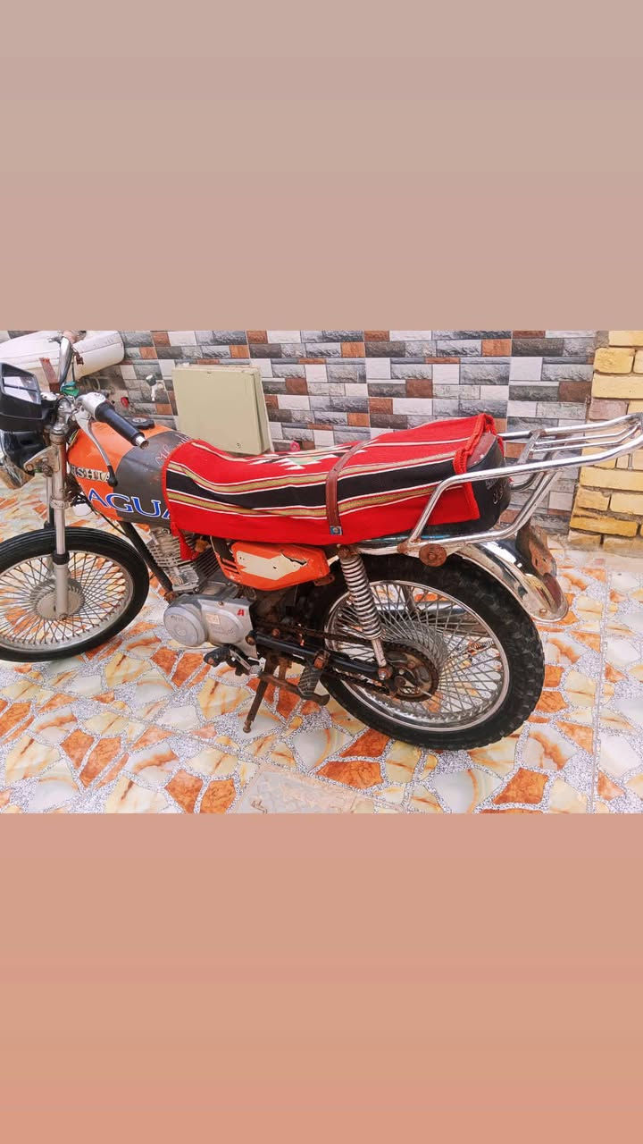 السلام عليكم  دراجة للبيع 2019  بدون اوراق مكفوله من السرقه جاهزه سعر 275 وبيها مجال  للاستفسار ***********
