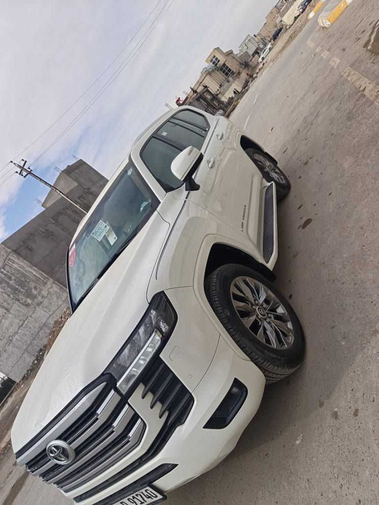 للبيع او المراوس حسب القناعه لاندگروز 24  خليجي جيهان (بلادي)  GXR كفاله عامه من الصبغ والبارد محرك 6 تنفس طبيعي فول 1&1
5 بصمات ثلاث شاشات  كشنات جلد رقمها اربيل الجديد دولي السعر 690 $ وبيها مجال للشراي حگ الشوفه مكان السيارة صلاح الدين تكريت للاستفسار اكثر تفضل خاص او الاتصال ع الرقم ***********
*********** واتس تكريت, صلاح الدين
