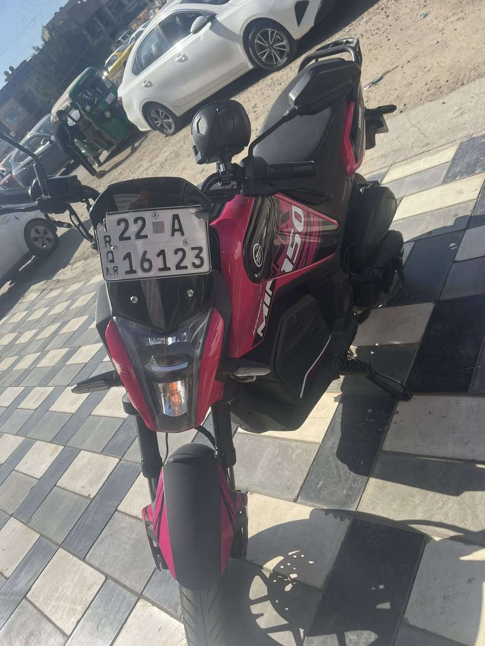 السلام عليكم دراجه ميني اكس ماشيه 10 ألف وقابل لزياده دهن امزويل بعدها ب إسم الشركه مكاني بغداد الشعب 
***********
