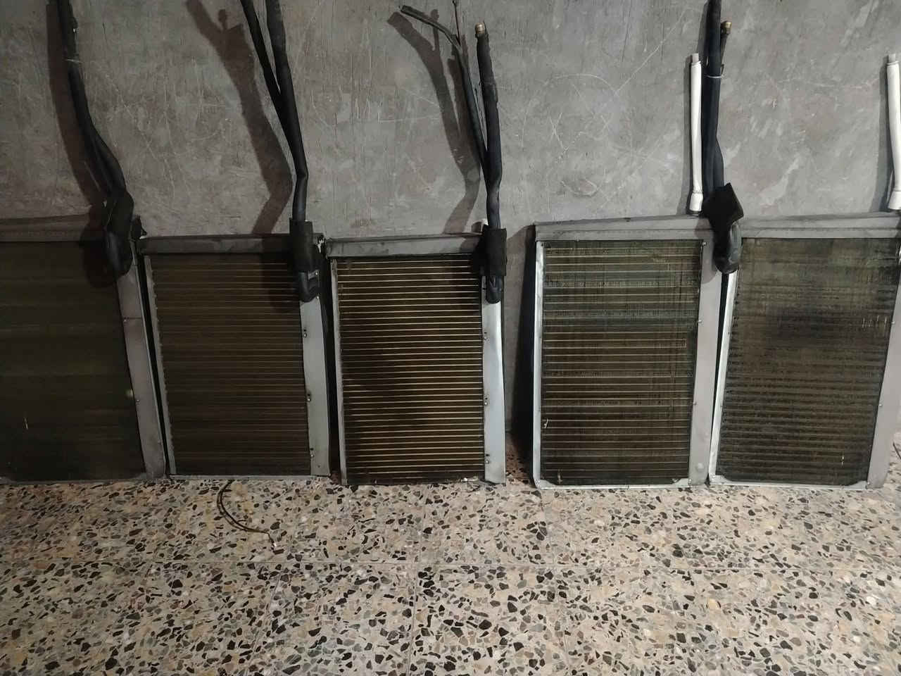 غسل سبالت وشد وشحن فتح بي مكان اجيك نغسلك سبلتك وبسعار مناسبه مراسله ع صفحه او التصال برقم ***********
