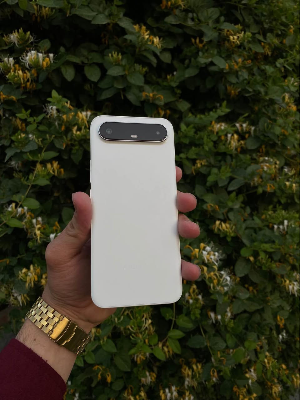 Pova slim 5g 
دوو دانە بەردەستن 
هەردووکی یەکی 11 مانگ زەمانی تیایە 
زاکیرە 256 
ڕام 8+8
کامل ئەشیا 
پاتری 5160
سعری یەکی 275 هەزار  
***********
واتساپ 📞 السليمانية, العراق
