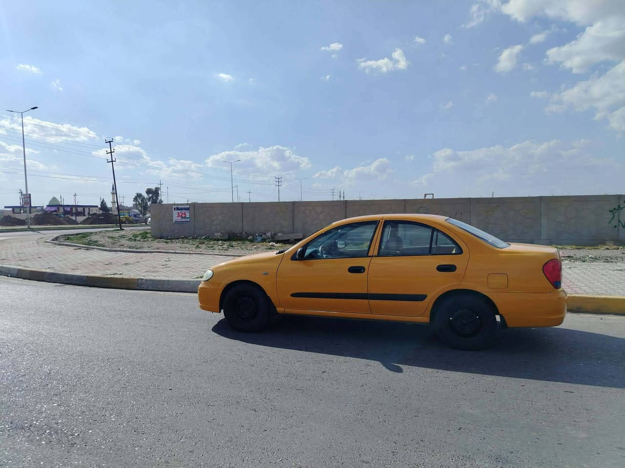 بيع سريع نيسان صني ياباني موديل 2011بدون ظرار بدون تبديل  رقم بغداد دولي. كير محرك تبريد  جوم كهرباء ي تاير جديد صدر جديد. نقابه مصفر.  كير عادي.  شرط تحويل. سعر 88.............***********
