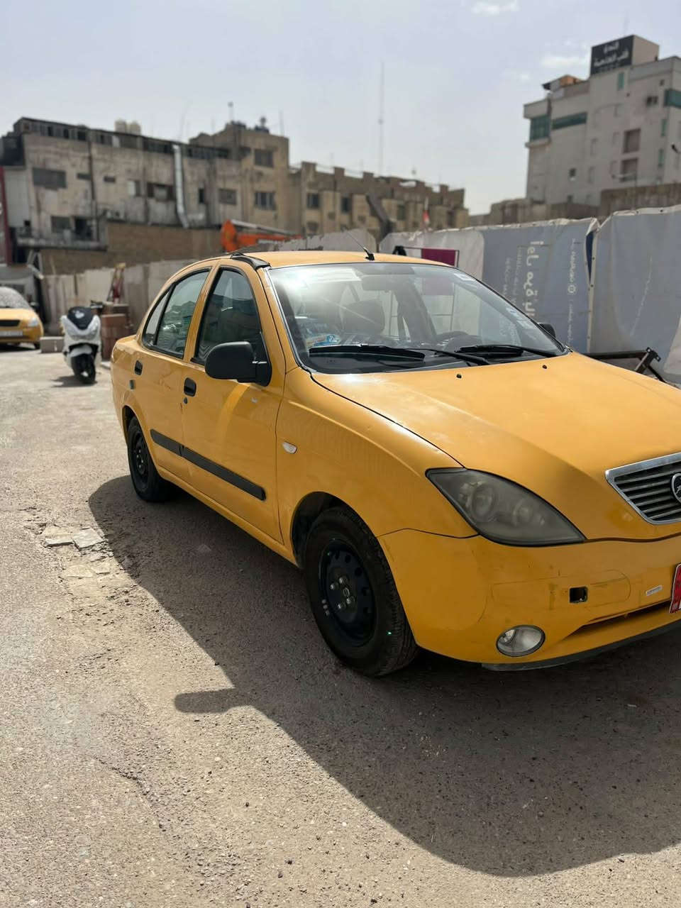 السلام عليكم من رخصه مدير الكروب
طيبه للبيع  موديل 15 مابيه اي نقص جاهزه من كلشي كله شغاله الكهربائيات التبريد ..المكان بغداد البلديات
.سعره 40$وبيه مجال هاذ رقمي ***********
