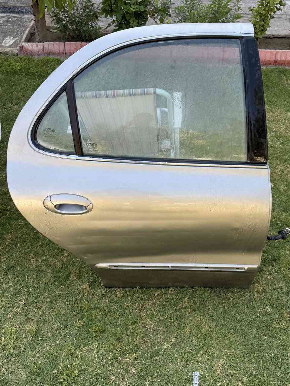 سلام عليكم كشر النترا بزون موديل ٢٠٠٠  نضافة الصور بيع ٢٥٠ الف 
هاتف:***********
