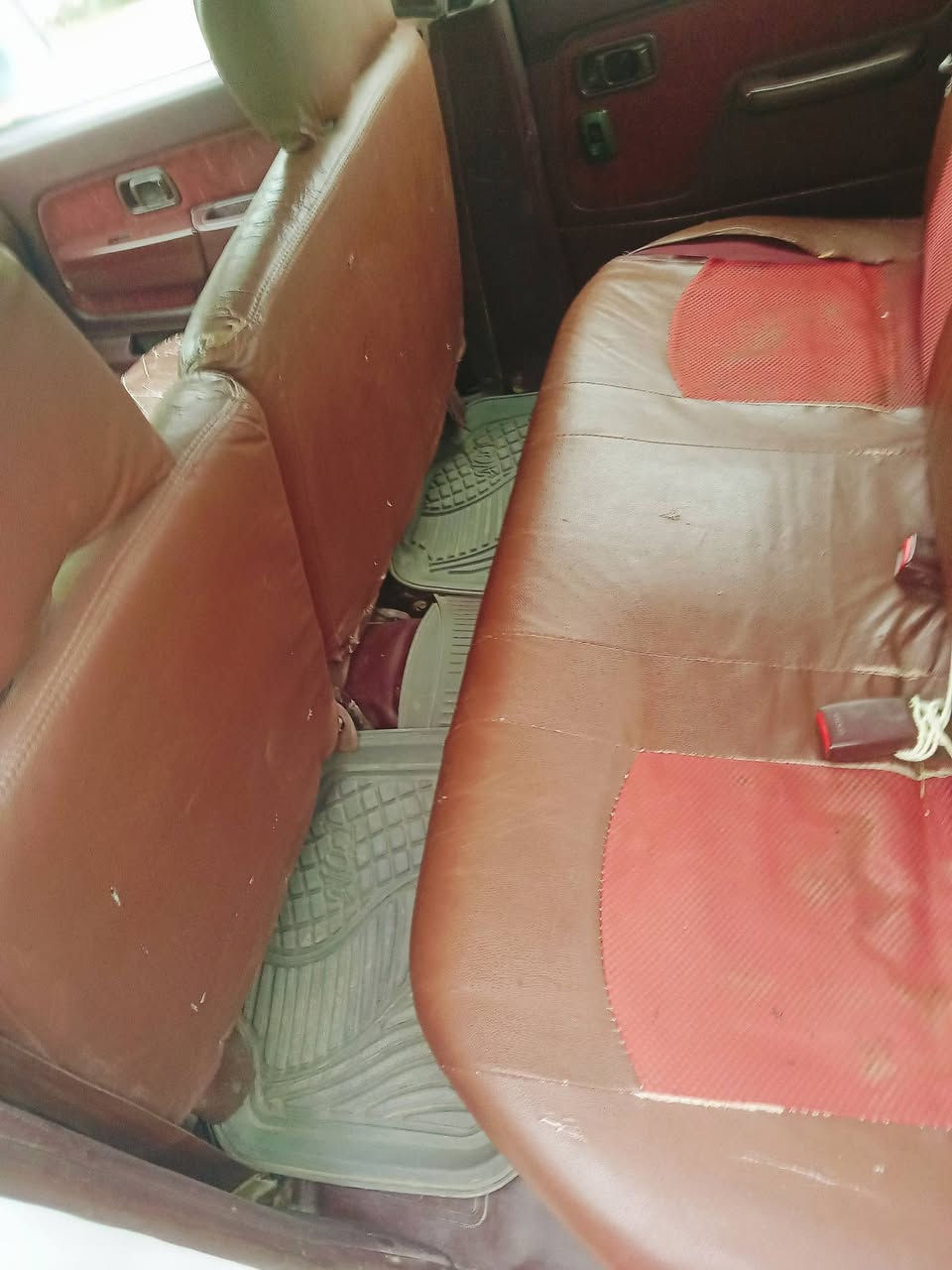 #للبيع
نيسان بيك اب دبل قمارة للبيع موديل 2008
ياباني مُحسن رقم اربيل سنويه لــ 2028 باسمي تحويل ثاني يوم  السعر 115$
العنوان  قضاء الحويجة _ناحية الزاب 
للاستفسار ***********
