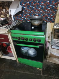 طباخ للببع السعر 35الف عنون بغداد معامل الباويه واتساب..  ‏‪0778028738...