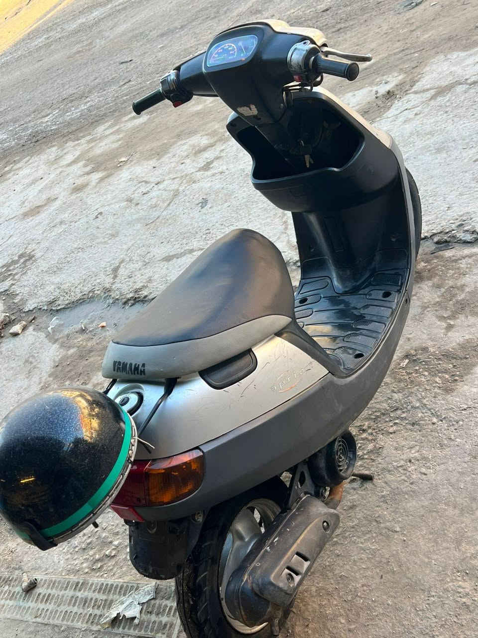 بطه 2003 مامفتوحه وناعمه
كلشي شغال بيهه وكلشي اصلي مابيهه شي
تجاري السعر 400 وبيه مجال شراي اتصل ***********
