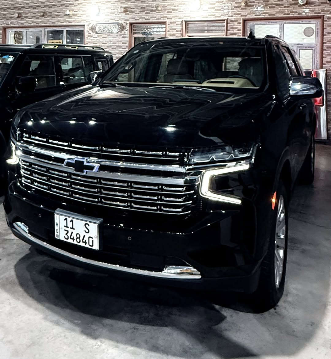 الـسلام علـيكم ورحمـة وبركاتـة
رمضـان كـريم علـى الجمـيـع 

{بِسْمِ اللَّهِ الرَّحْمَنِ الرَّحِيمِ}
للبيع شوفرليت تاهو موديل2023 بريمير
سياره ضمان شرگة المنصور
ضمان 5 سنوات او 100 الف 
‏مغلفة PPF من الزيرو مع وصل ضمان التغليف 
السيآرة ماشية (17) الف 
‏‎العده وغراض السيارة بشرط بعد بالكارتون
‏‎فول موصفات
علامة سوده ضوء القمر
‏‎داتا شو كبير 
‏‎شاشه الكترونى  
‏‎رادار جانبي خلفي امامي 
‏‎رادار مانع تصادم  امامي
‏‎رادار مانع تصادم خلفي 
‏‎خمس كامرات 
‏‎خمس بصمات 
‏‎كشنات تبريد تدفأه خزن وكهرباء 
‏‎كشن رجاج تحذير 
كشنات‏‎ الخلفي كهرباء ‏‎ 
‏‎جنطه كهرباء 
‏‎شاشات خلفيه 🖥️
‏‎ستيرن كهرباء 
‏‎بانوراما
‏‎كيجات شاشة الكتروني 
‏‎دوسات كهرباء  
‏‎فور ويل 
‏‎اربع انضمه قياده 
‏‎جكات 
‏‎رقم بغداد 
‏‎رقم جديد 
‏‎محرك ٨ سلندر  
‏‎كير ١٠ نمر 
‏‎ثلاجه 
‏‎شاحن ويار ليس
‏‎مكفوله بشرط الفحص حتى الدعميات 
‏‎بدون تبديل بدون صبغ بدون رمل  
‏‎السياره بيها تراي ونعومه ومتعه بالقيادة جدا رائعه 
‏‎السعر $575 وبيه مجال
‏‎رقم  الهاتف للتواصل 📞📞
***********
