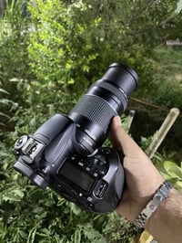 للبيع Canon 60D الملحقات  شاحنه  بطاريه عدد 2 عدسة 55.18 اوتو فوكس  زو...