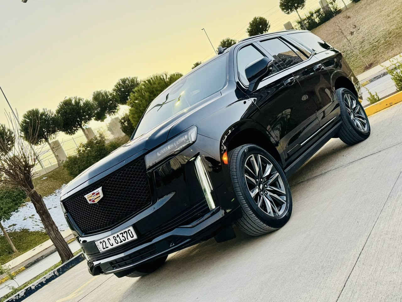 كديلاك سكاليد  2023 ( خـليـجـي )وكالة المنصور
المسافة المقطوعة 78 كم  

كفالة عامة من صبغ وتبديل 3 قطع مغلف ppf

1-حجم المحرك 8 سلندر 6200. 
2-سقف شامو 36 سماعة اسپريسو ناظور ليلي 
3-سقف بانوراما. 
4-زينون عالي ناصي آصل. 
5-جنطة كهرباء. 
6-بصمة ابواب وتشغيل عن بعد. 
7-خاصيه جعل المحرك 4 سلندر اقتصادي. 
8-كامرات ميحطيه 360 درجه. (٥)كامرات. 
9-اشاير مري.قابله للطيء. 
10-رادر جانبي مانع اجتياز+رادر امامي. 
11-سستم صوت متكامل. 
12-تدفئة+تبريد المقاعد. 
13-جكات جوبلس صعود ونزول. 
14-حساس امامي+خلفي. 
15-ويل مقاس 22 بلاك توب. 
16-دجات صعود جانبي كهرباء شفط.  
18-المقاعد الخلفي شفط كهرباء. 
19-كونترول تبريد خلفي منفصل. 
20-شاشات عرض خلفيه. 
21-فور ويل درايف. ٤*٤. 
22-مقود كهرباء. 
23-الكراسي كهرباء. 
24-خزن ميموري لكرسي السايق. 
25-اوتو ستوب. 
26-هاند بريك بصمه. 
27-تحديد مسار. 
28-داتو شو شاشه ليزري. 
29-تبريد مناخي. 
30-تحكم ستيرن جهتين.  

______________________________________

السعر 833 بيع او مراوس بسيارات شمالية فقط 

موبايل /***********
