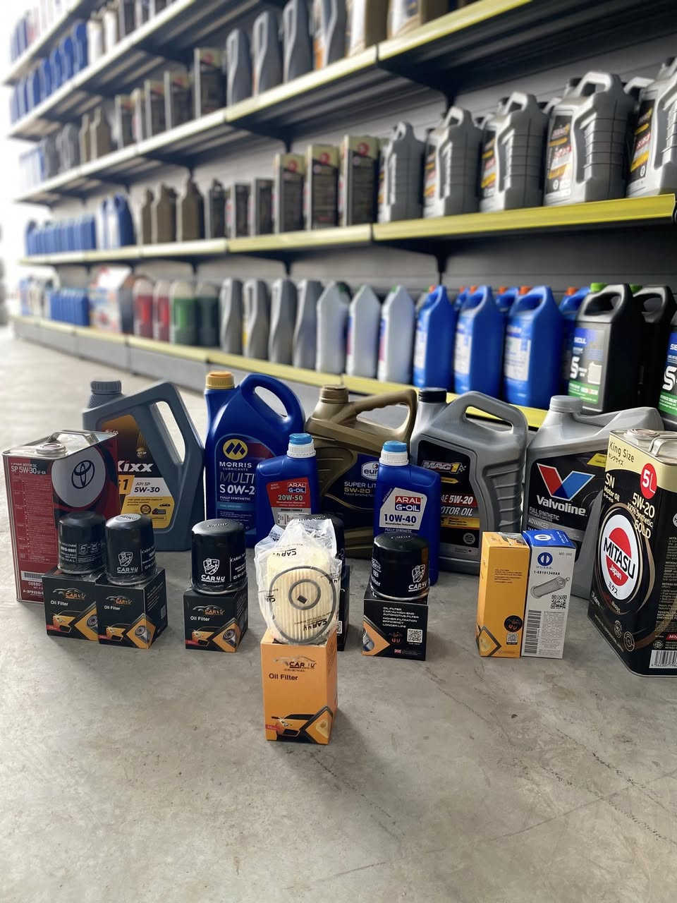 السلام عليكم 
متوفر زيوت سيارات وكالات اصليه 
ياباني والالماني وامريكي وكوري شرط 
ضمان واستخدام 
وفلاتر اصليه وعاديه 
مي راديتر اصلي وعادي 
اسعار جمله 
عنوان مدخل الشباب
مقابيل حسينه حواس 
الرقم ***********
