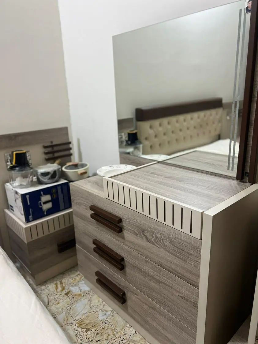 السلام عليكم غرفه.كامله عدا كنتور نضيفه ماييها اي عيب العنوان كربلاء حي النقيب مقابيل مطعم هاديز


**إذا كنت صاحب هذا الإعلان وتريد حذفه لأي سبب، رجاءا أرسل رسالة إلى الدعم الفني**