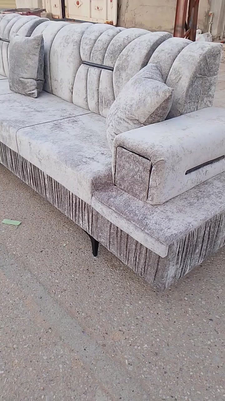 ديوان جيب ما مستعمل سبع امتار يا ويا خمس كوشات 350 اريد قياسات اريد جمله موجود يخابرى***********
