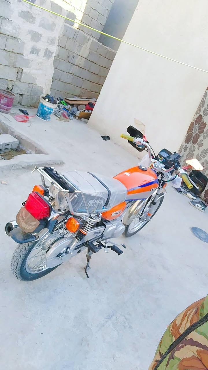 السلام عليكم مراوس اشعدك صارله 18يوم نازله مكاني بابل بيه تزويدات خرافيه 
كفاله عامه 5اوراق من عده مكاتبه مديل 2026طالعه بل 27صارله 18يوم من طالعه لون مميز دبل اشاره صوت شيرازي ماصده رهيبه اصطاب بريك الخضب  ولباقي من تشوفه سرعه 140مشيت بيه مرهوحده 134تقريب وعندي تصوير عداد اكتروني ول عداد ماله تخياتي مكاني بابل


**إذا كنت صاحب هذا الإعلان وتريد حذفه لأي سبب، رجاءا أرسل رسالة إلى الدعم الفني**