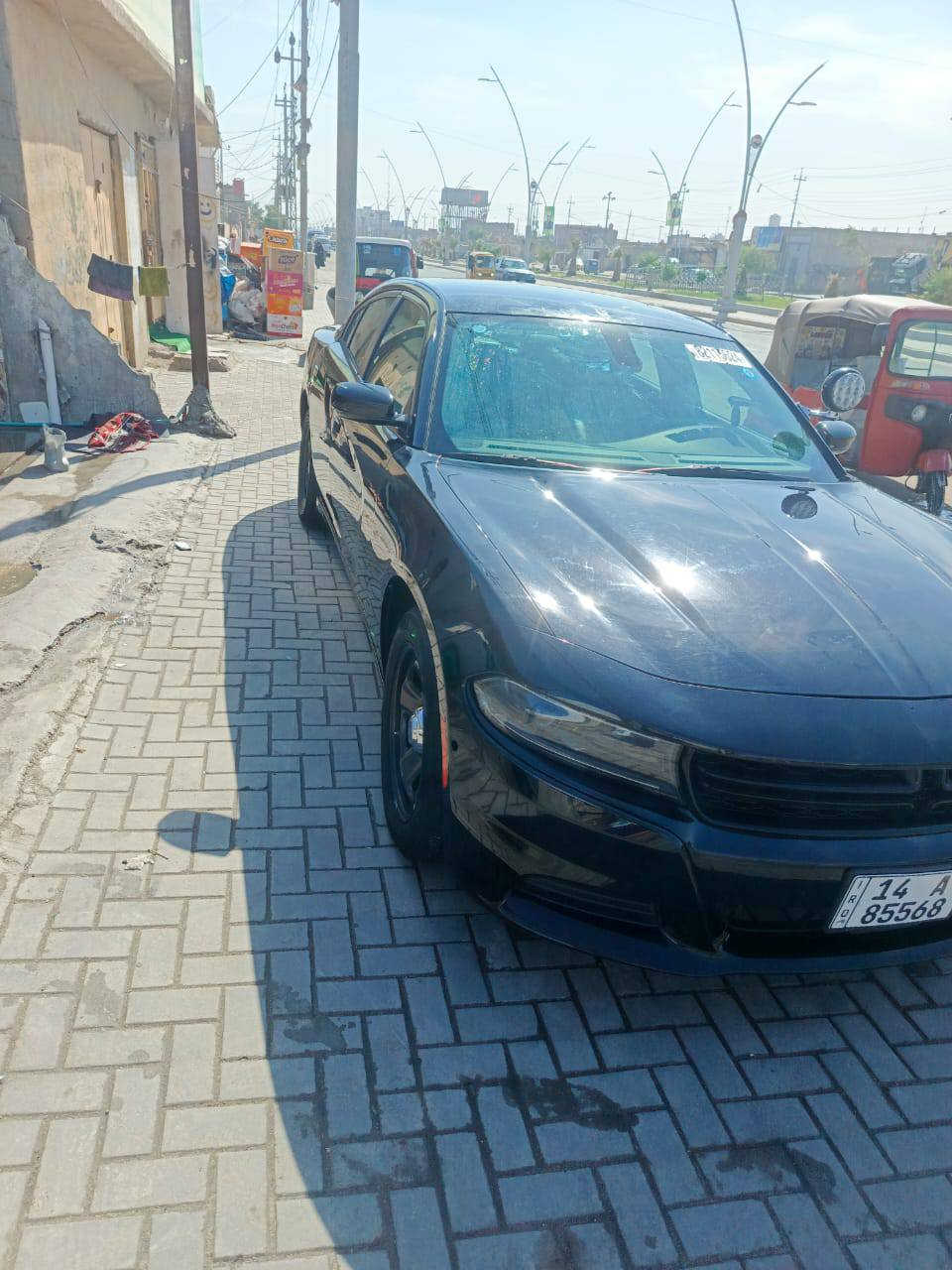 السلام وعليكم 
دوج جارجر بوليسي 
مديل ٢٠٢٣ اصل 
ماشيه ٢٩ الف 
٨ سلندر /٥٧٠٠
رقم بصره بأسمي تحويل ثاني يوم 

والحادث موجود بالصور
رقم الهاتف 
***********
وانا مكلف بالنشر اخوان البصرة, العراق
