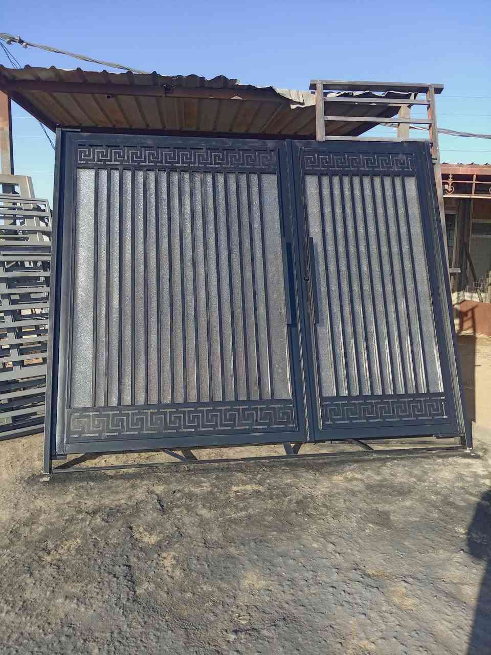 محل حداده السالمي لبيع الأبواب والشبابيك ومحجرات .. المكان... الشارع العام.. قرب سيطره ال جروخي للاستفسار الاتصال على الرقم *********** 🌹
