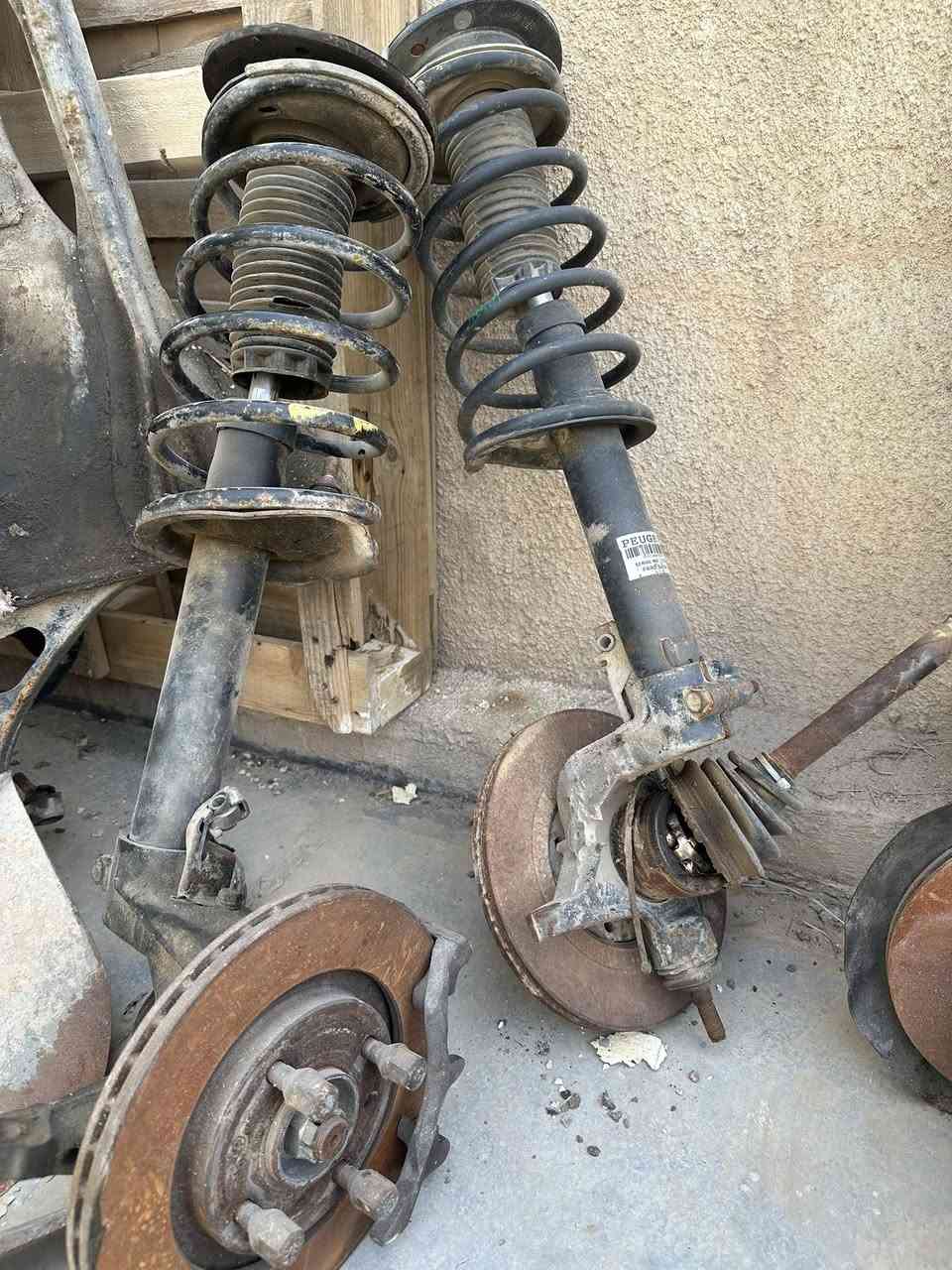 سطب اكسل بيجو روا
سطب اكسل بيجو بارص 
دسك روا 
مازدات بيجو بارص 
بك لايت بيجو لميس 
فرم ممه بيجو بارص
مشط بيجو بارص
فج بيجو بارص 
متواجد واتساب *********** او على هذا الرقم فقط
