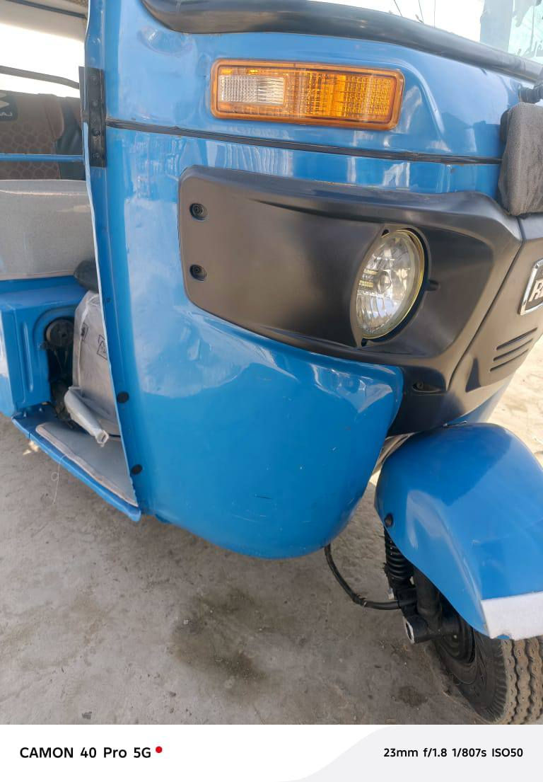 السلام عليكم تكتك ٢١شهر٣صفحه مرشوشه بدون معجون دوس معمره مكينة مجفته تجفيت شركه بوشه وبستم جادر جديد دوشمه جديده مسجل تخم تاير تكتك حلوه خير من الله جيب فيتر وتعال افحص تراي زيرو مكينه ناعمه تكتك مذب الف عليه كبل للشارع رقم وسنويه ثاي يوم احولك ٧٧٥٠وبيه مجال وبلعافيه على الياخذه غزاليه بشارع الضغط***********
