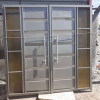 باب خارجي السعر ٢٢٥ الهاتف٠٧٧١٦٠١٧٠٣٨