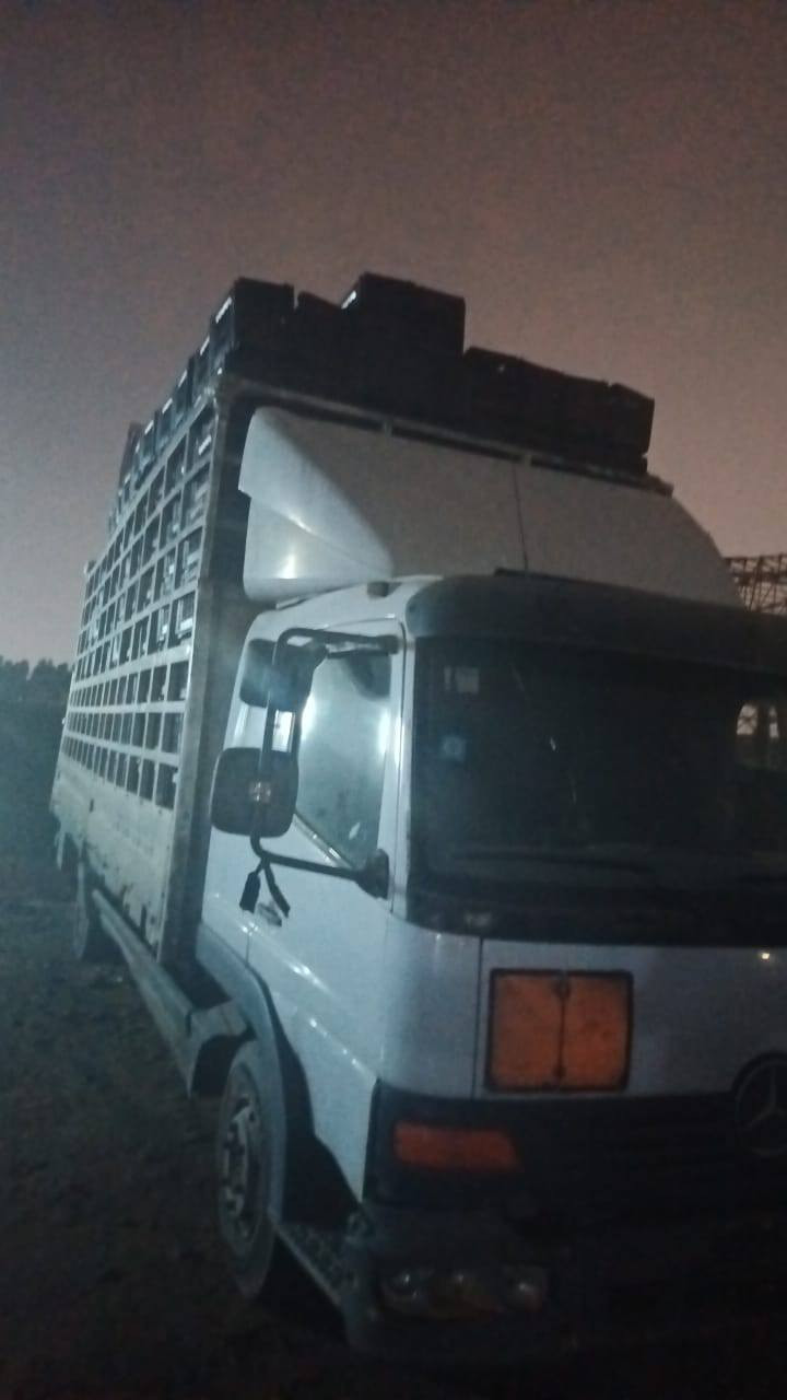 السلام عليكم
للبيع اتيكو  م 4 سلندر 7 وربع رقم بغدادمديل 2004 
للاستفسار الاتصال ***********
 بغداد العبيدي شارع المطاحن
