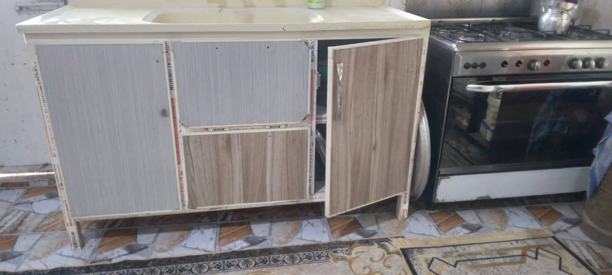كاونتر مترين وسنك متر ونص مستعمل بس الابواب تريد تعديل نظيف ٤٥٠ مكاني بصره ابو صخير


**إذا كنت صاحب هذا الإعلان وتريد حذفه لأي سبب، رجاءا أرسل رسالة إلى الدعم الفني**