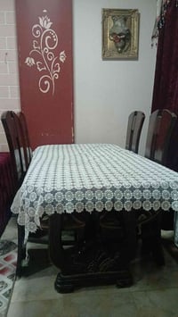 سفره خشب زان • ٤كراسى • عموله