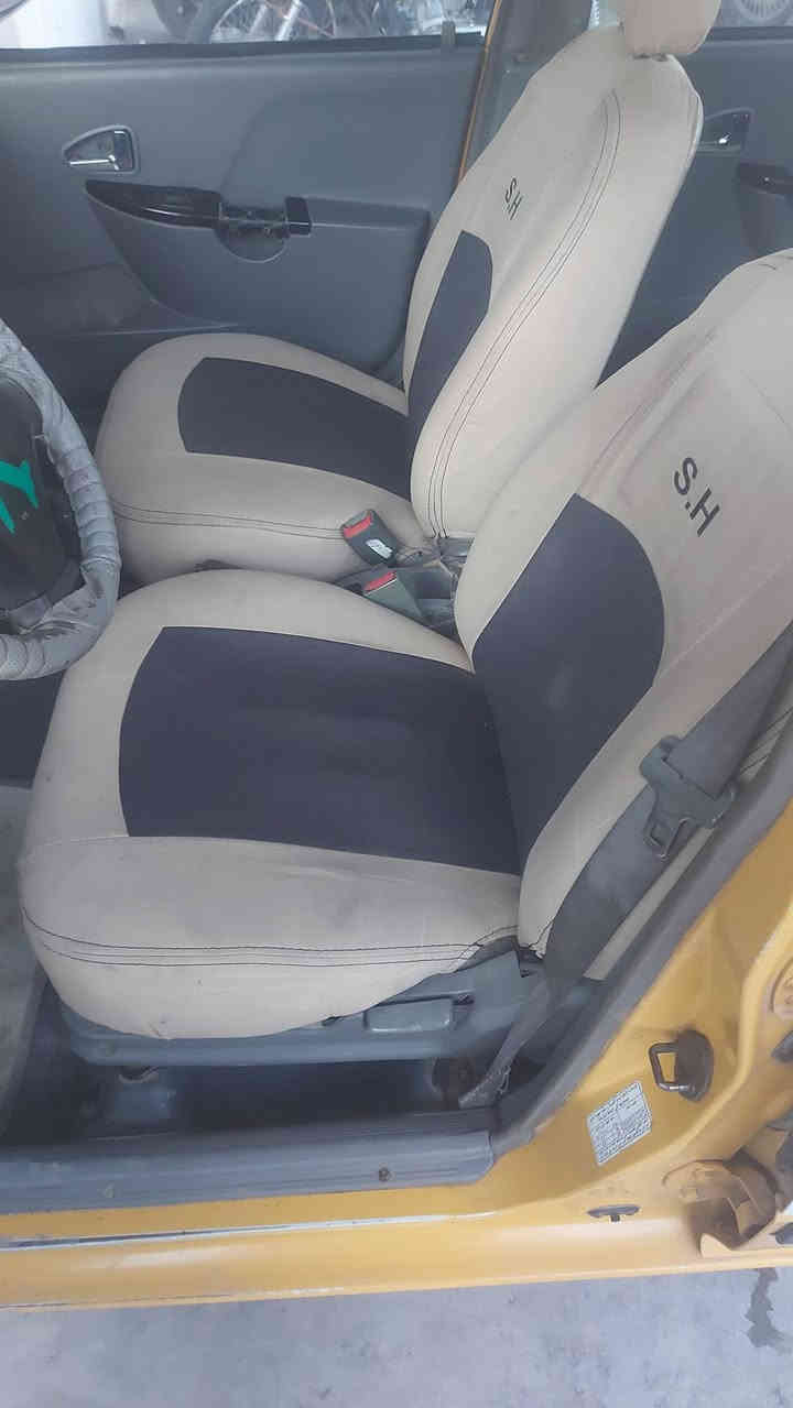 سايبة مديل 13 رقم بغداد مشروع وطني مصفرة هيئة وغرامات كير محرك مابيهن شي شاصي نضيف 
صاحبها موجود يحول باي وقت السعر 32 وبيها مجال اراوس بتكتك رقم ***********
